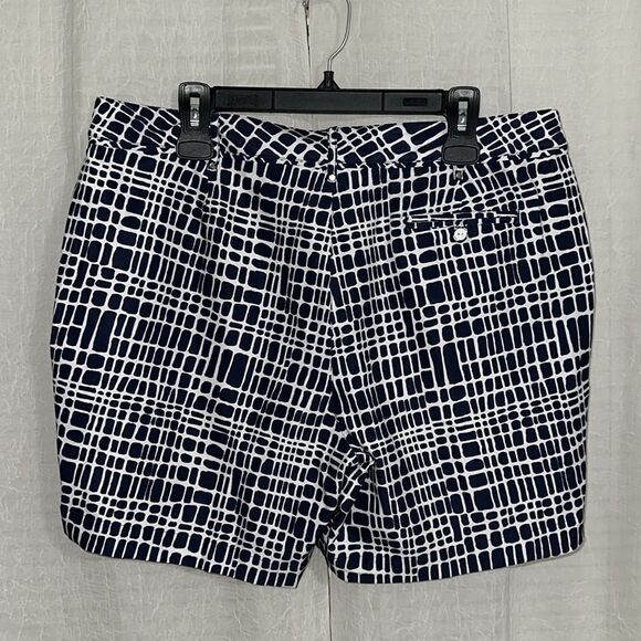 Lady Hagen 14 Navy White English Garden Cobblestone Print Short - Picture 2 of 11
